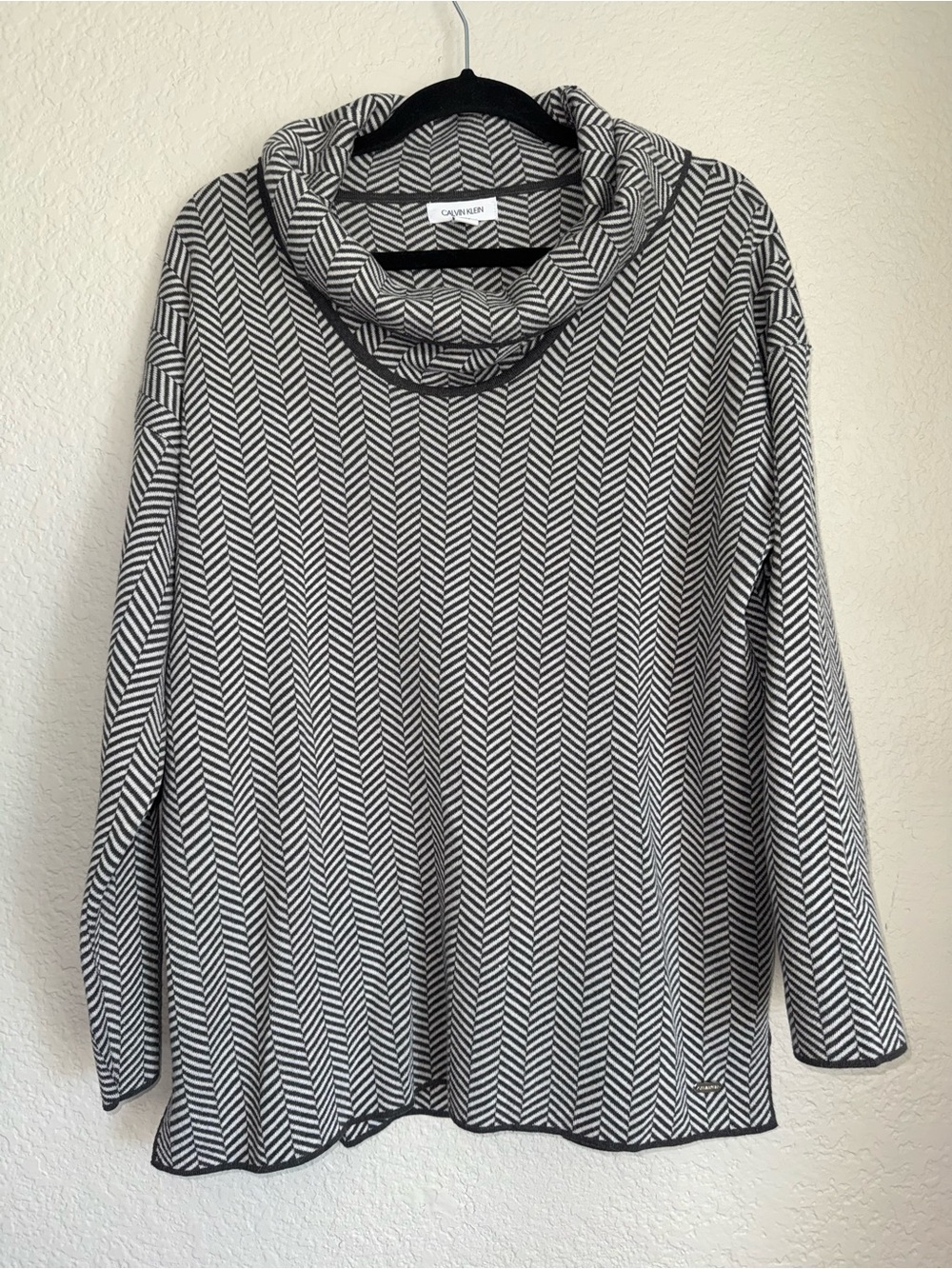 Calvin Klein Black & White Chevron Cowl Neck Sweater